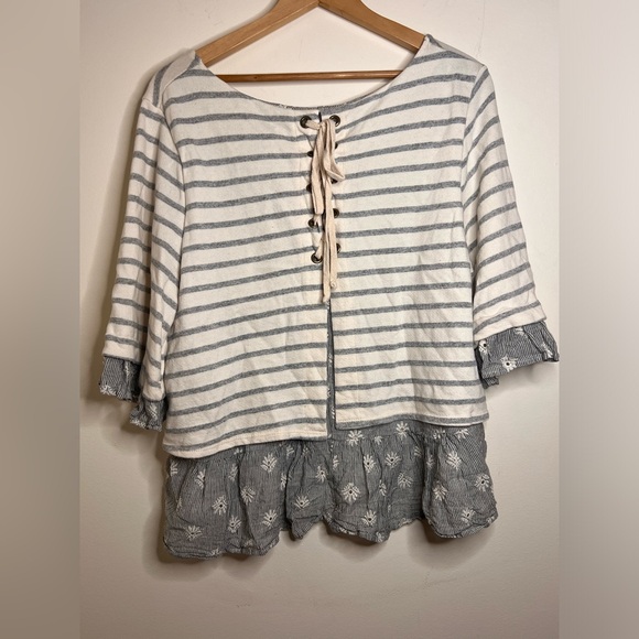 Anthropologie Eri and Ali cream and gray sweater size large. - Picture 5 of 8